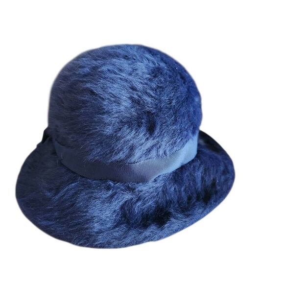 Vintage KANGOL Bucket Blue Rabbit Angora Fur Blend Furgora Linda Elegant Classy‎